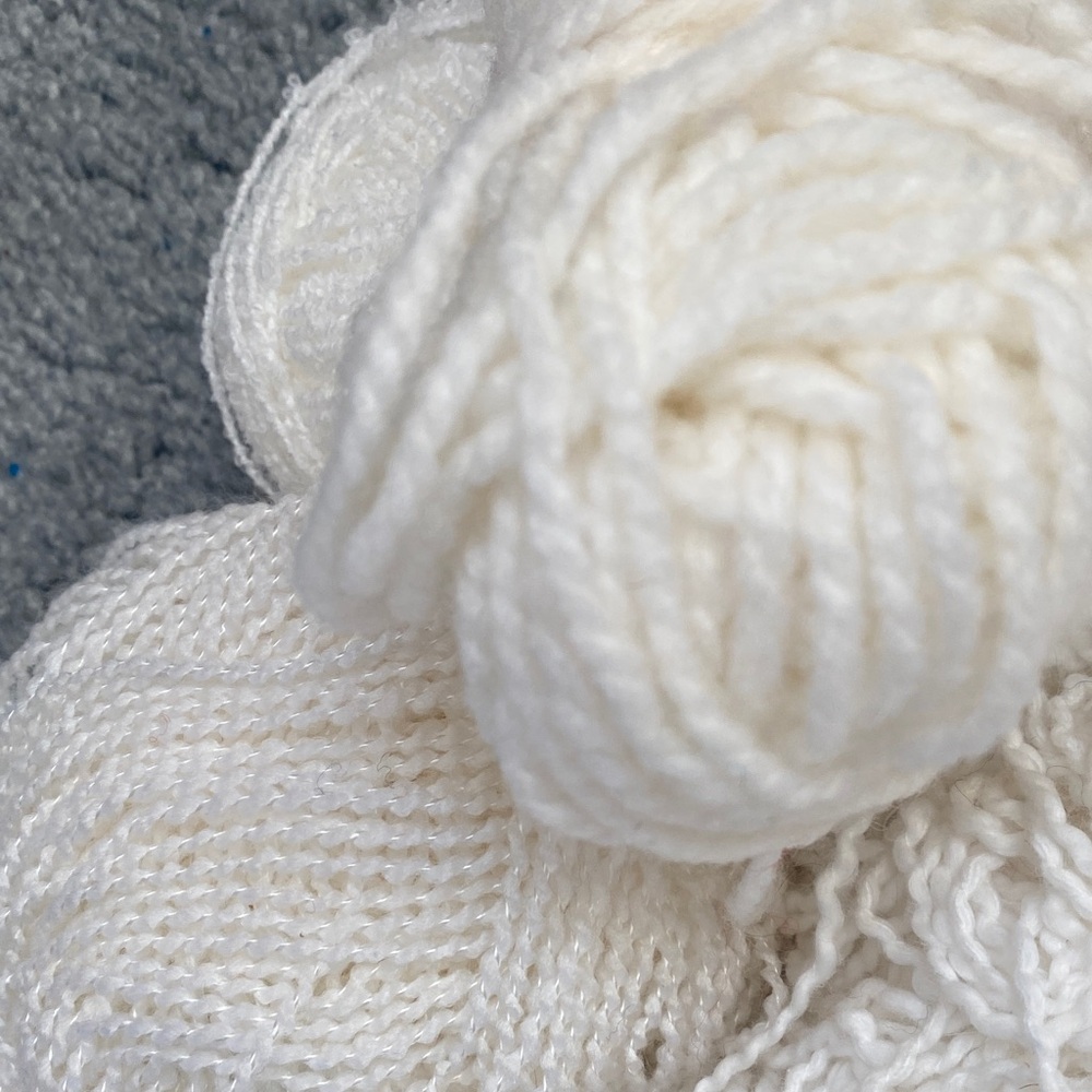 Yarn Bundle - Cream and Brown - Picture 5 of 7